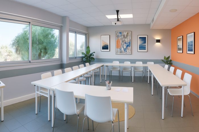 Salle Pic Saint-Loup au centre Millénaire en configuration U